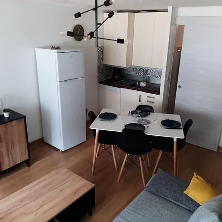 アパート Lary Soulan Village T2 Avec Parking *